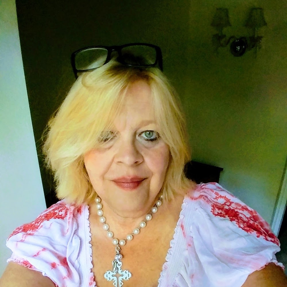 Meet your Posher, Ruthann